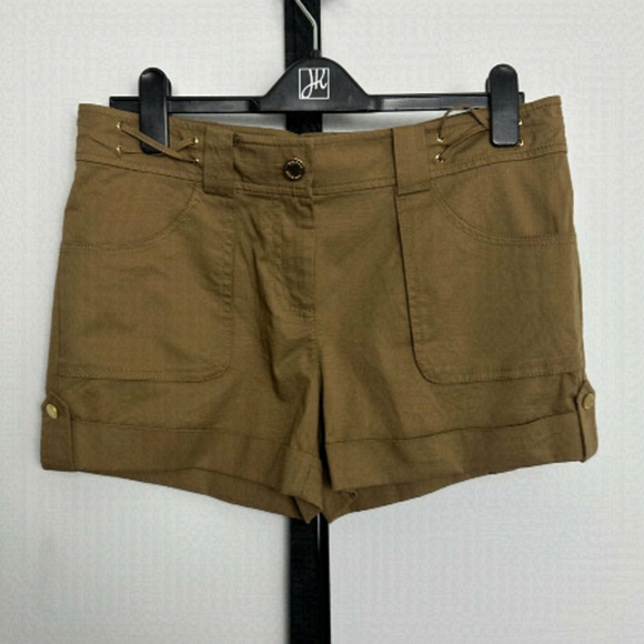 Nwot - Tory Burch - Khaki Shorts - Size 10 - Picture 1 of 9